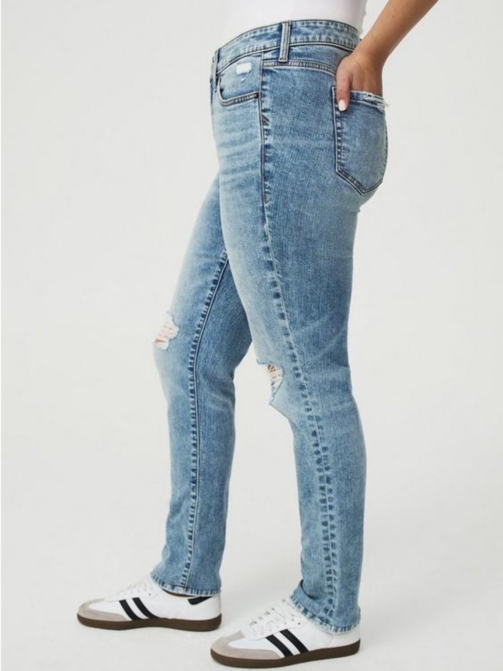 Torrid Perfect Boyfriend Mid-Rise Jean - Picture 3 of 4